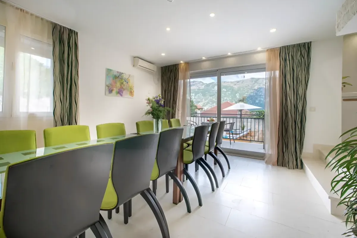 New villa with pool and open sea view, Stoliv — property view 5