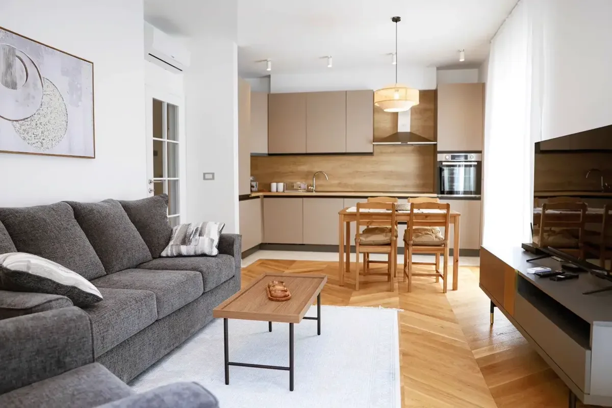 New two-bedroom apartments with parking spaces, Tivat, Kava — property view 5