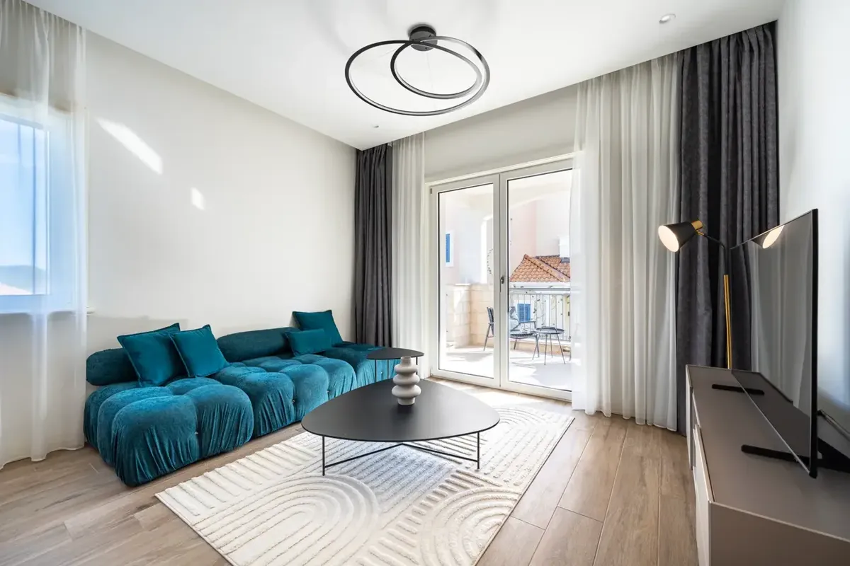 Elegant two-bedroom apartment in Centrale, Luštica Bay. — property view 3