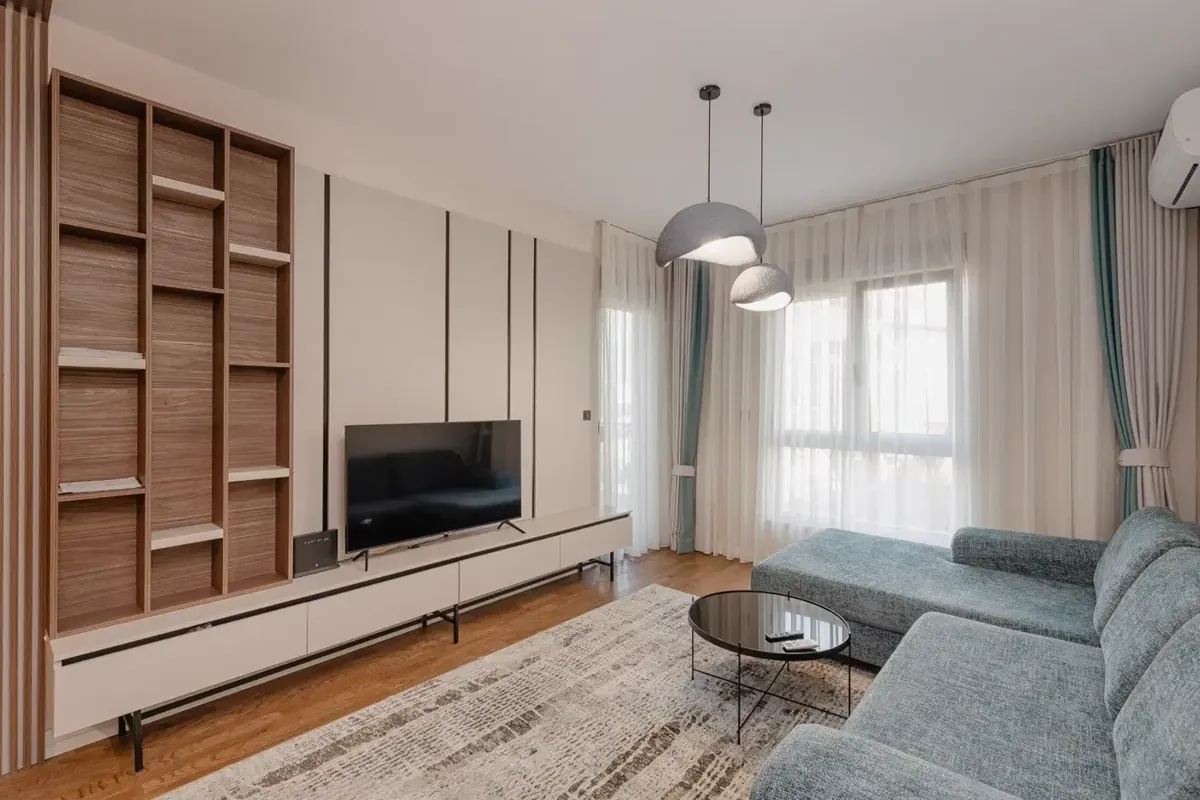 Furnished one-room apartment in Tivat, Mrčevac — property view 2