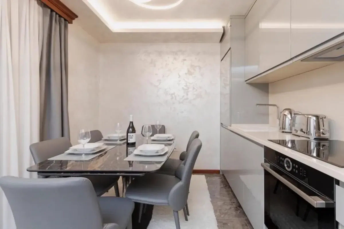 Furnished one-bedroom apartment in the center of the Old Town, Kotor — property view 5