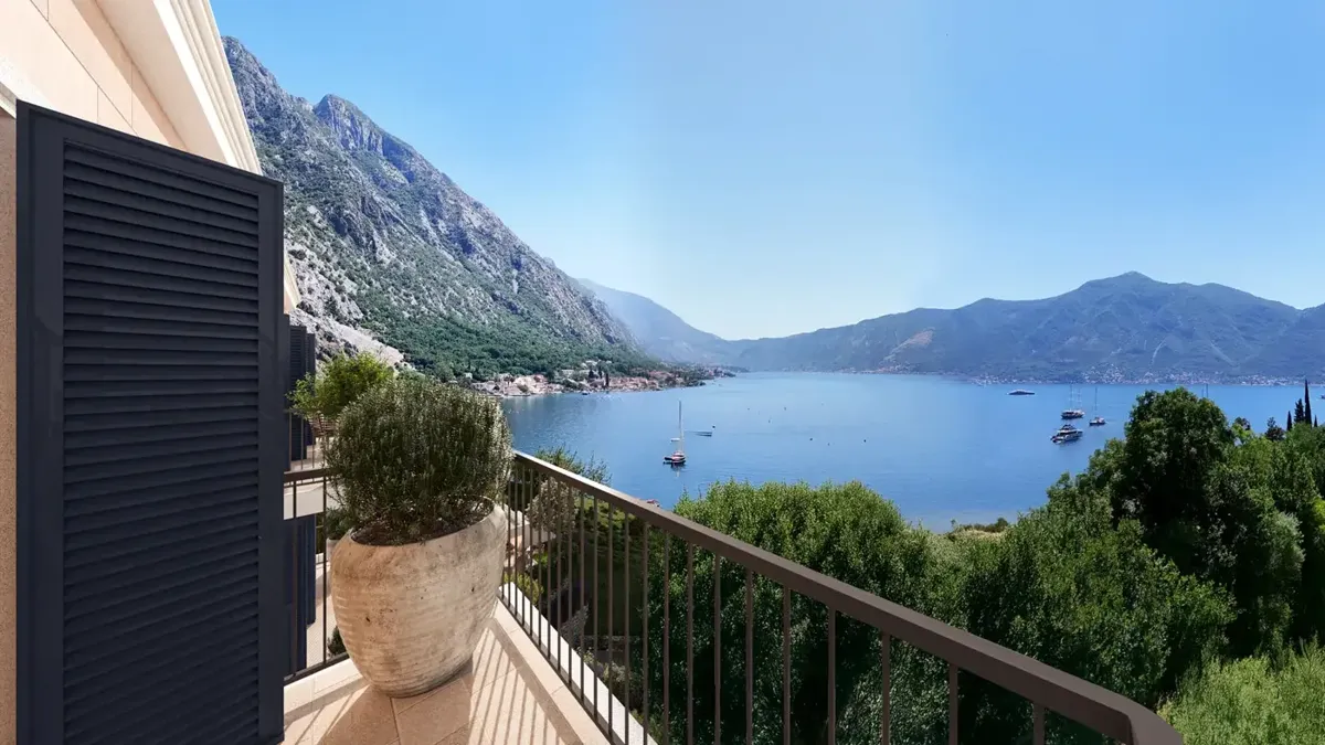 New two-bedroom apartment in a residential complex with a pool, Kotor, Orahovac — property view 4
