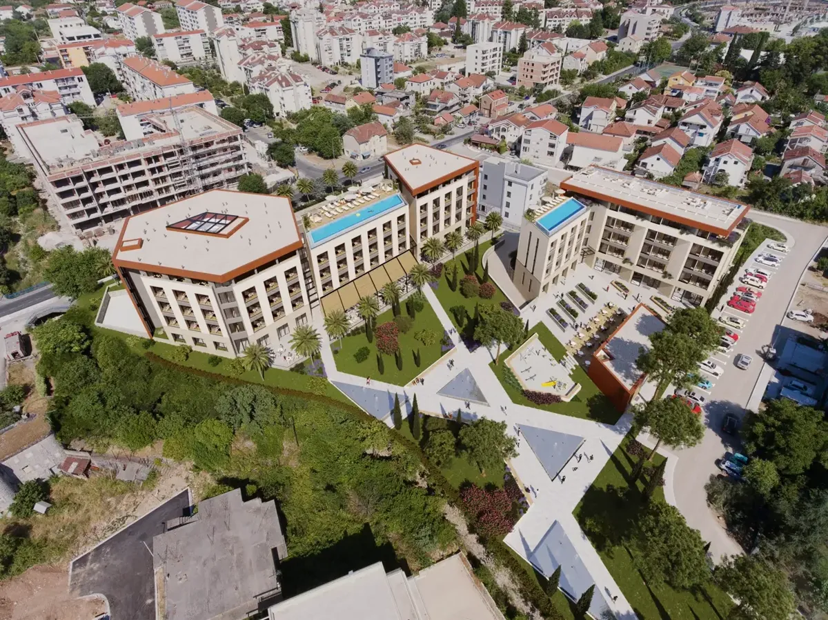 Two-bedroom apartment in the Tivat&Residences complex — property view 2
