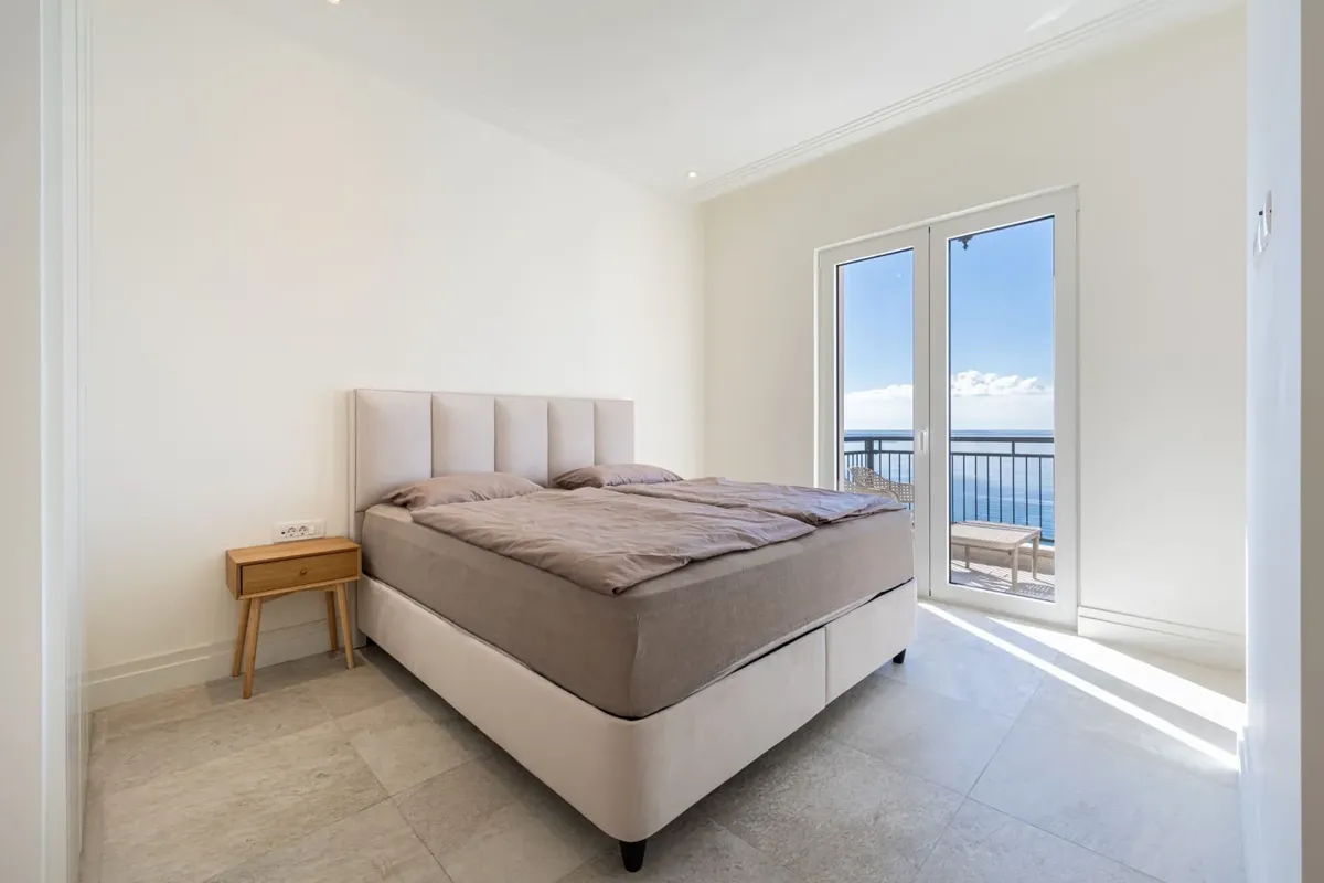 Modern studio apartment with sea view, Luštica Bay — property view 6