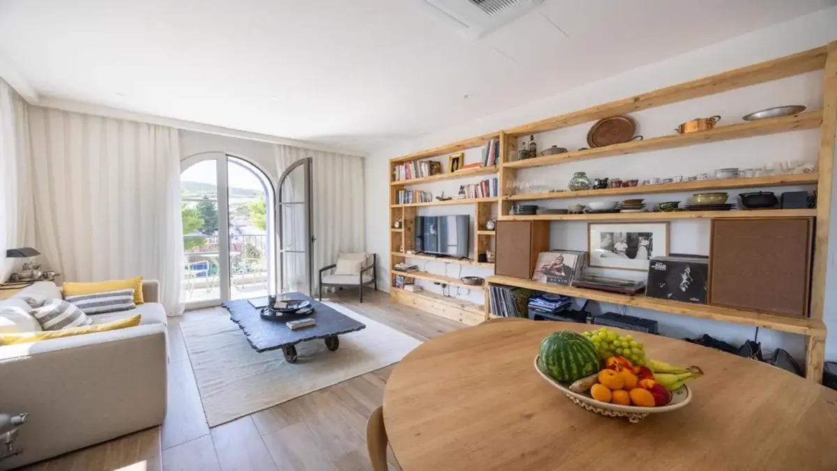 Modern apartment in Centrale neighborhood, Luštica Bay — property view 4